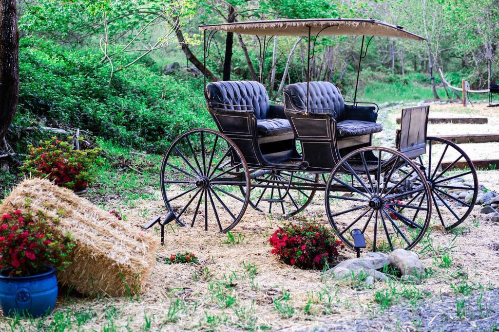 Cozy Wild West Covered Wagon Next To River Grants Pass Extérieur photo
